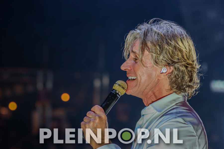 René Schuurmans   (7)